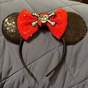🆕 Sequin Pirate Mouse Ears Headband - Red and Black